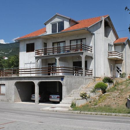 Apartments By The Sea Klenovica, Novi Vinodolski - 5581 Kültér fotó