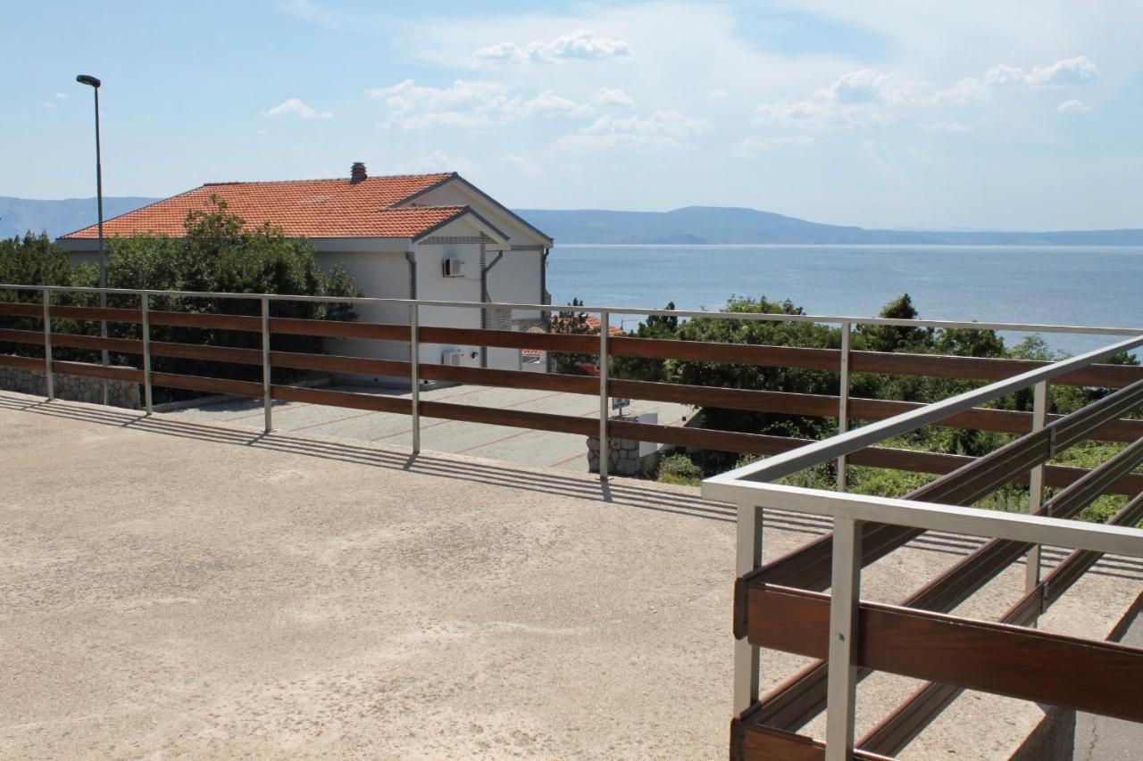 Apartments By The Sea Klenovica, Novi Vinodolski - 5581 Kültér fotó