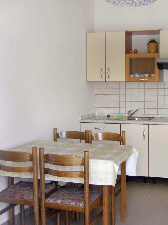 Apartments By The Sea Klenovica, Novi Vinodolski - 5581 Kültér fotó